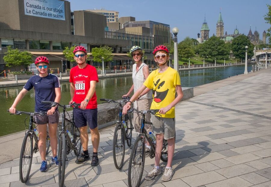 Ottawa: 2 or 3.5-Hour Guided Bike Tour with a Local Guide - Riding the Rideau Canal, Rideau Falls, and the locks like a local