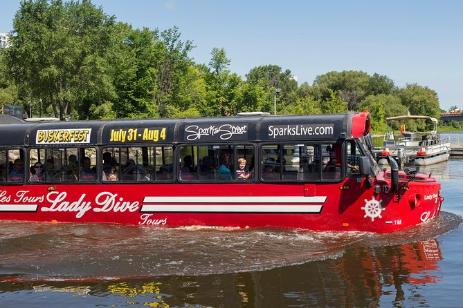 Ottawa City Tour by Land and Water - From 44 Sparks St. to the Rideau Canal National Historic Site Area