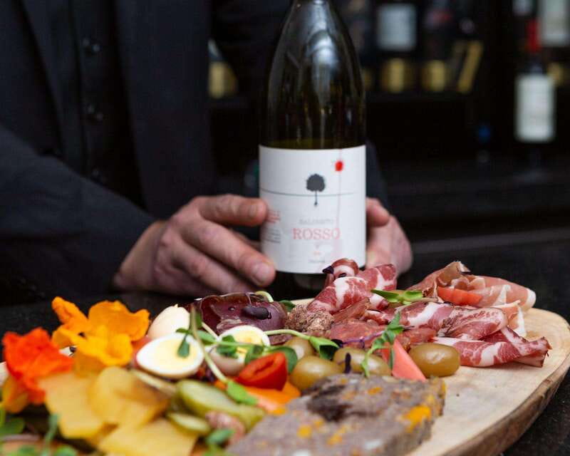 Ottawa: Local Wine and Cider Tour - Buyers + Cellars in Ottawa, charcuterie plus wine samples