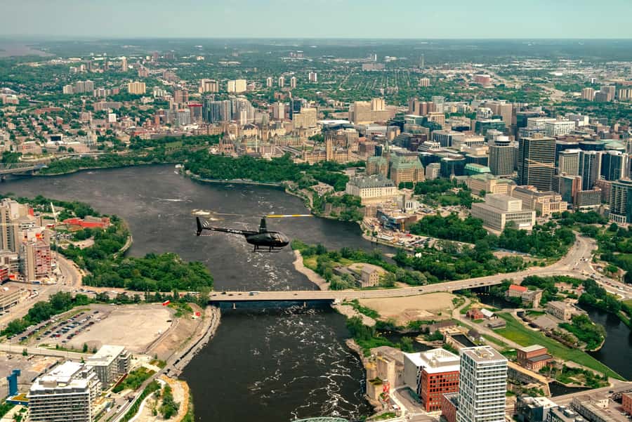 Ottawa: Panoramic helicopter flight (Gatineau Park + downtown) - Practical Logistics That Affect Your Day (Mostly in Good Ways)