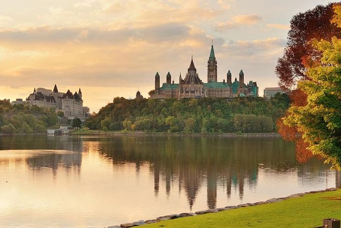 Ottawa Private Day Tour from Montreal - Ottawa in One Day, From Montreal Without the Headache