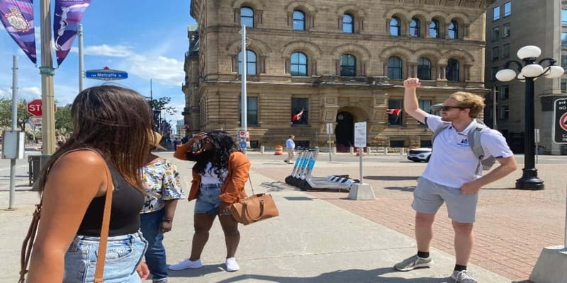 Ottawa: Small-Group Walking Tour with Boat Cruise - Meeting Maman at the National Gallery: art first, city second