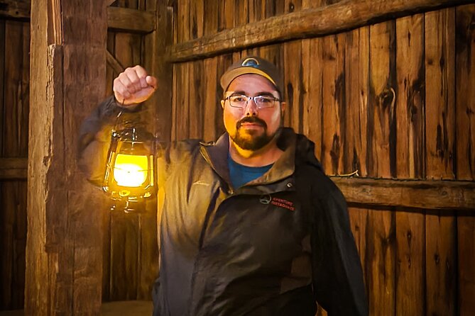 Ottawa Valley Haunted Tour - Night Trip From Ottawa - Stop 1: Coronation Hall Tea Room and Gift Shop