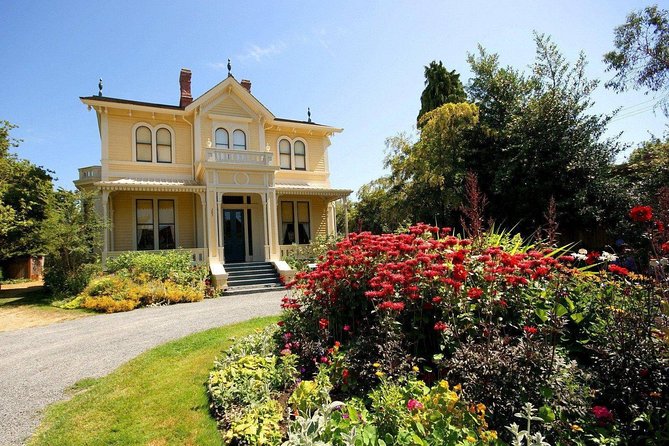 Pedicab Tour of Victoria from Cruise Ship Terminal - Emily Carr House stop, art history without the full museum commitment