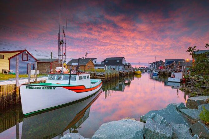 Peggy’s Cove Adventure and Halifax City Public Tour - How this 4-hour mix keeps the day from getting messy