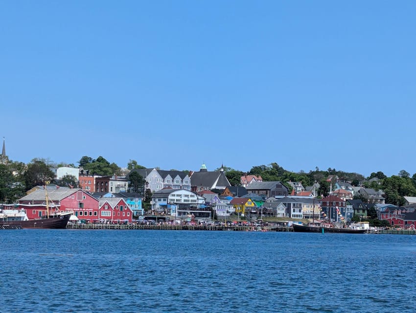 Peggy’s Cove, Lunenburg & 2 Hidden Gems – Full Day Tour - Timing, comfort, and why the minivan plan actually works