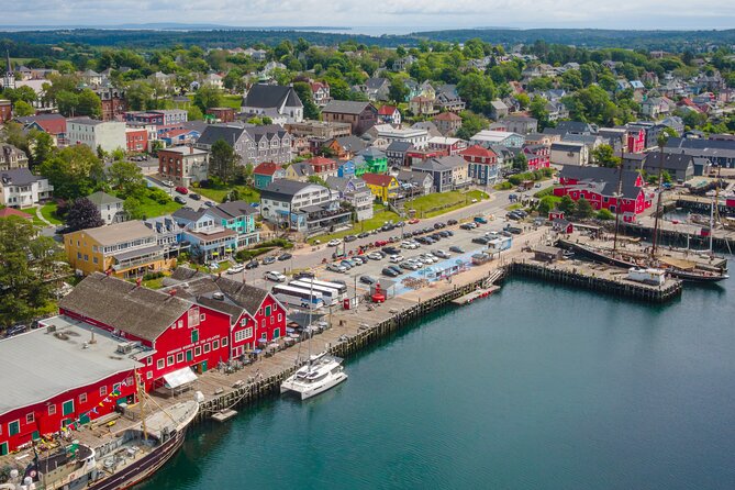 Peggy's Cove, Lunenburg and Titanic Cemetery Full Day Tour - The Van Ride: Pickup, Comfort, and How to Think About Time