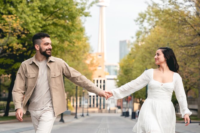 Personal Photoshoot Experience in Toronto - Why a private Toronto photoshoot beats solo selfies