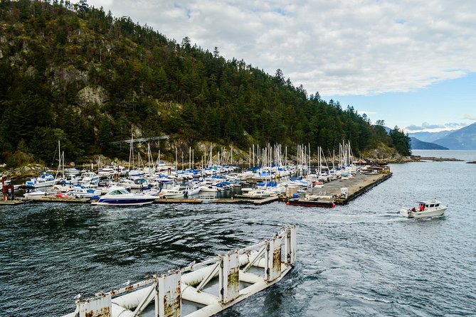Photography, Hiking & Ferry to Bowen Island - Small-group pace with pickup, so you spend less time figuring out logistics