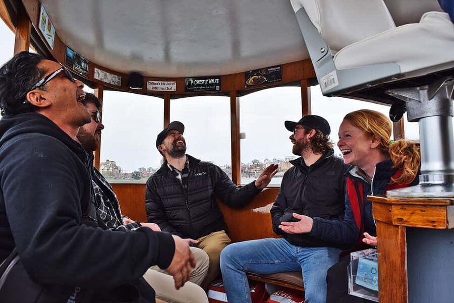 Pickle Pub Crawl: Ferry Rides and Appetizers - Drinks, Age Rules, and the ID Reality Check