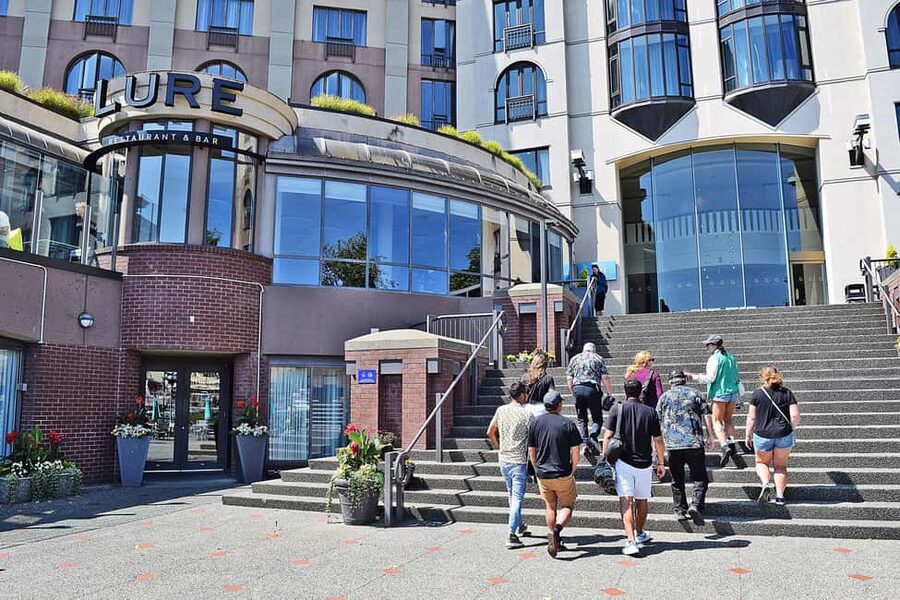 Pickle Pub Crawl: Ferry Rides and Appetizers - Price and Value: What $52 Really Buys