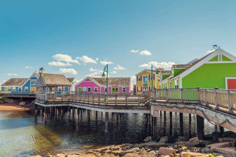 Prince Edward Island: Guided Tour with Anne of Green Gables - From downtown Charlottetown to Anne country, without the hassle