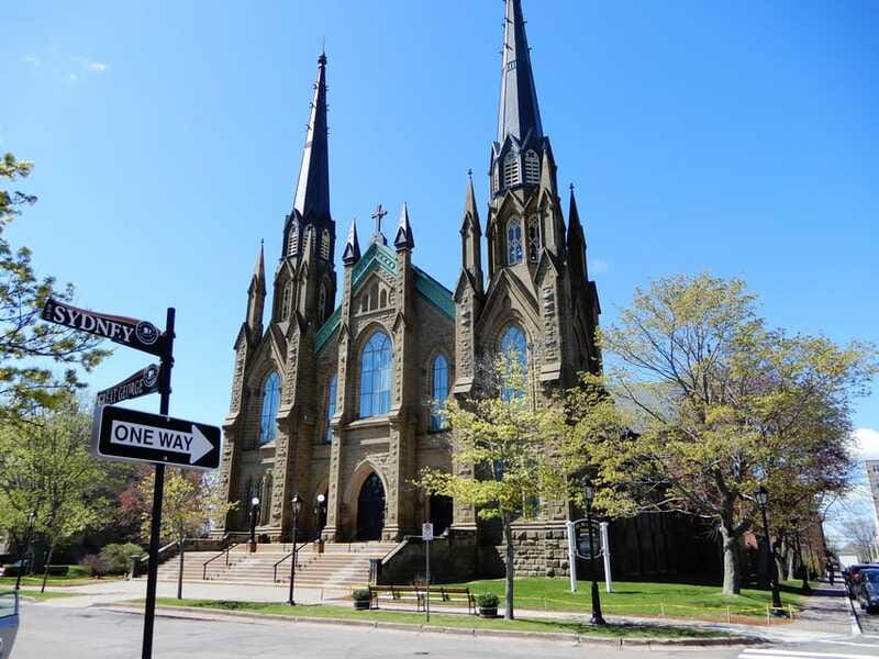 Prince Edward Island: Small Group Charlottetown Walking Tour - Confederation Centre of the Arts and the Anne Factor