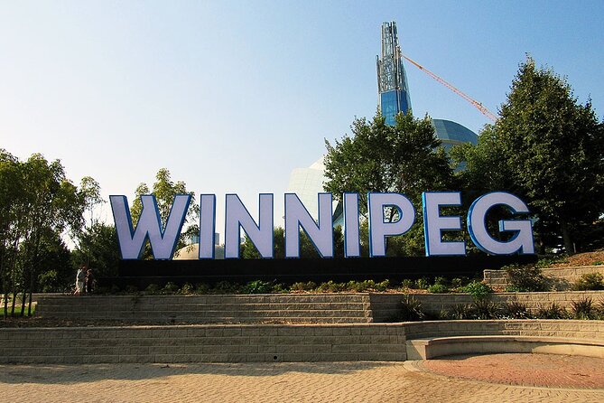 Private City Tour in Winnipeg - Key things you will notice on this Winnipeg city tour