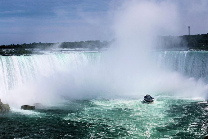 Private Customizable Niagara Day Trip/Wine Tour from Toronto - From Toronto to Niagara: the real value of letting someone else drive
