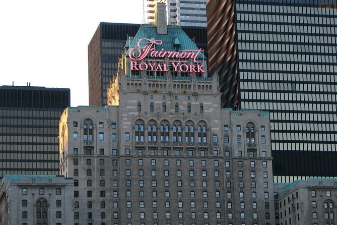 Private Downtown Toronto Walking Tour in English - Should you book this private downtown Toronto walk?