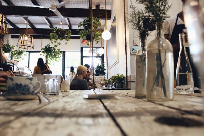 Private Full-Day Montreal Tour with a Local, Personalized - Cafes, Pizzerias, and an Italian Grocery Stop You Can Actually Use
