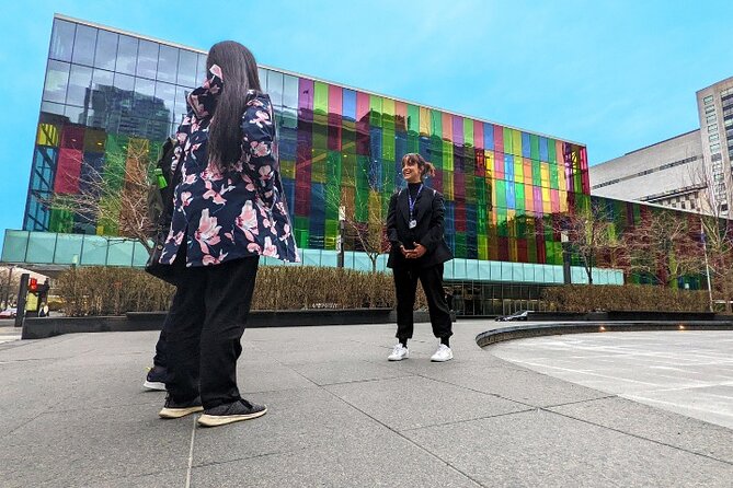 Private Guided Old Montréal and Downtown Walking Tour - Key moments you will remember