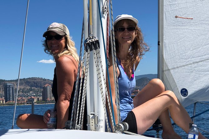 Private Kelowna Sailing Cruise on Okanagan Lake - Wildlife spotting without turning it into a chore