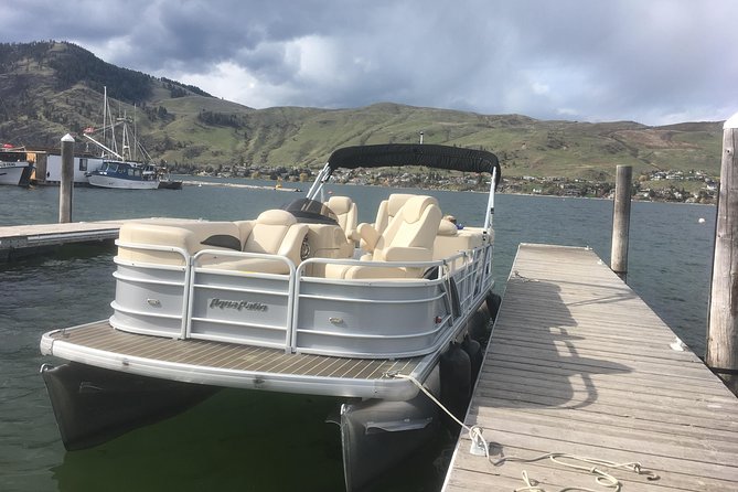 Private Luxury Captained 3-Hour Pontoon Boat Cruise (2-11 Guests) - Cruising, then anchoring in a secluded private bay