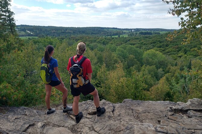 Private Nottawasaga Bluffs Caves Hiking Tour,Collingwood/Creemore - Where Nottawasaga Bluffs Caves Sit on the Niagara Escarpment