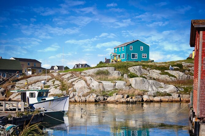 Private Peggy's Cove Lighthouse Tour from Halifax - Key points before you go