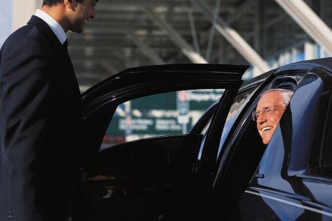 Private Port Transfer Canada Place Cruise Ship Terminal to Vancouver Airport YVR - Why this Canada Place to YVR transfer feels worth it on cruise day