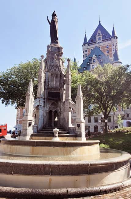 Private Québec City walking tour with Lenny. - From Place Royale roots to the Château Frontenac era