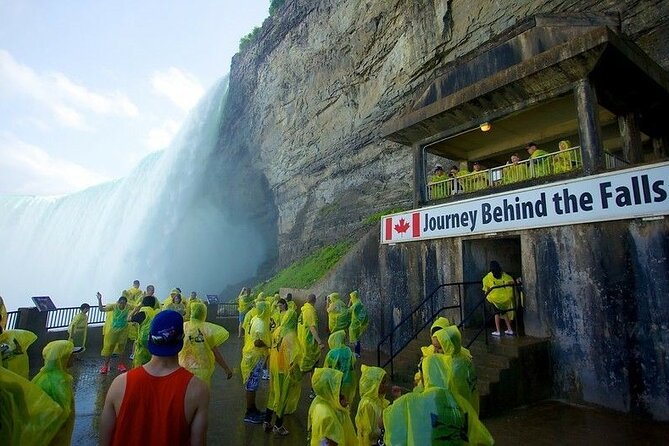 Private-Safe Transfer from Niagara Falls, Canada to Buffalo Intl, Airport (BUF) - The real value: stress-free timing to Buffalo (BUF)