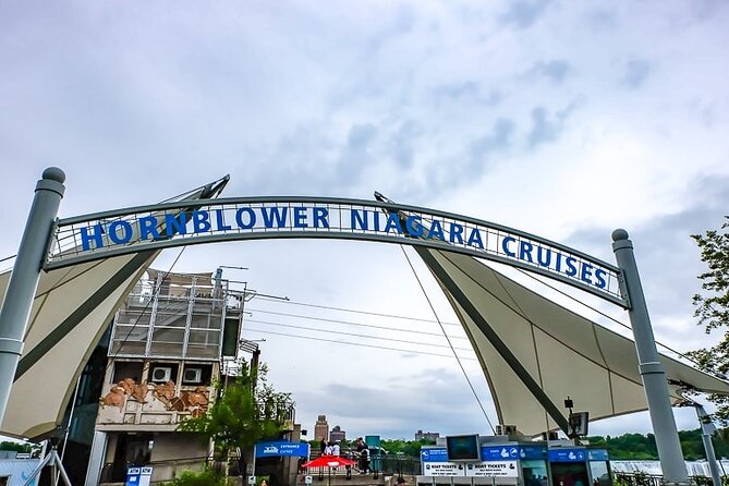 Private-Safe Transfer from Niagara Falls, Canada to Buffalo Intl, Airport (BUF) - The ride: comfortable, controlled, and built for luggage