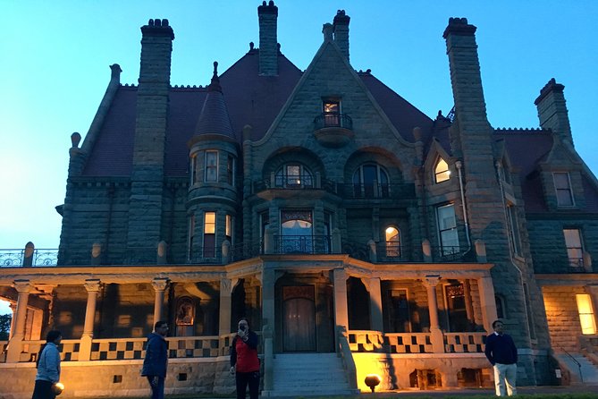 Private Tour of Beautiful Victoria in Luxury Van - Price and what you get for $367.16 per group