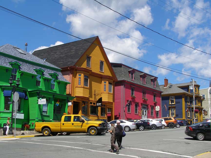Private Tour: Peggy’s Cove, Mahone Bay & Lunenburg 8 hrs - Mahone Bay: waterfront churches, shops, and easy photo choices