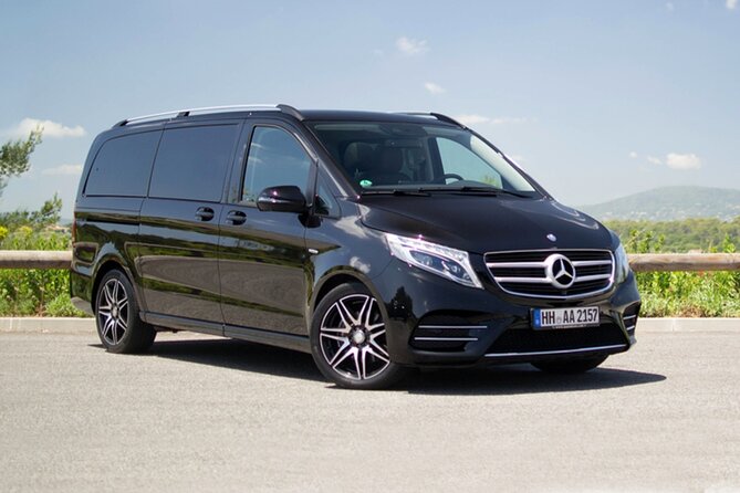 Private Transfer from Montreal Airport YUL to Montreal / Bromont - Price and value: $33.33 per person, and where it makes sense