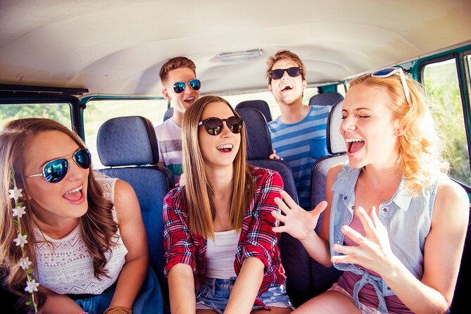 Private Transfer from Vancouver Airport (YVR) - Finding Your Driver: Baggage Claim Pickup and Name-Sign Meet-and-Greet