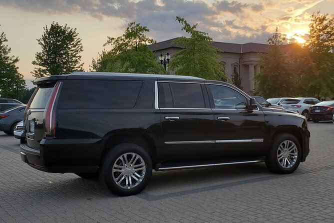 Private Transfer Toronto Hotels to Toronto Pearson Airport YYZ - Who Should Book This Transfer, and Who Might Prefer Something Else