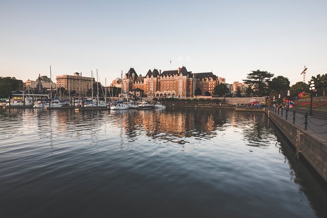 Private | Victoria City Highlights Walking Tour - Government Street and the Fraser River Gold Rush boomtown moment