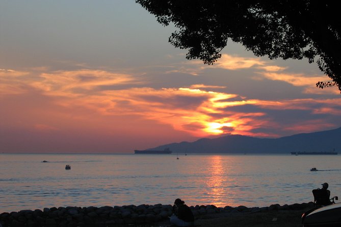 Private-VIP- Vancouver City Tour, SUV - Elizabeth Park and the Tropical Solarium Option