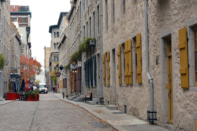 Quebec City and Montmorency Falls Day Trip from Montreal - Getting your bearings in Quebec City: the bus tour flow that helps