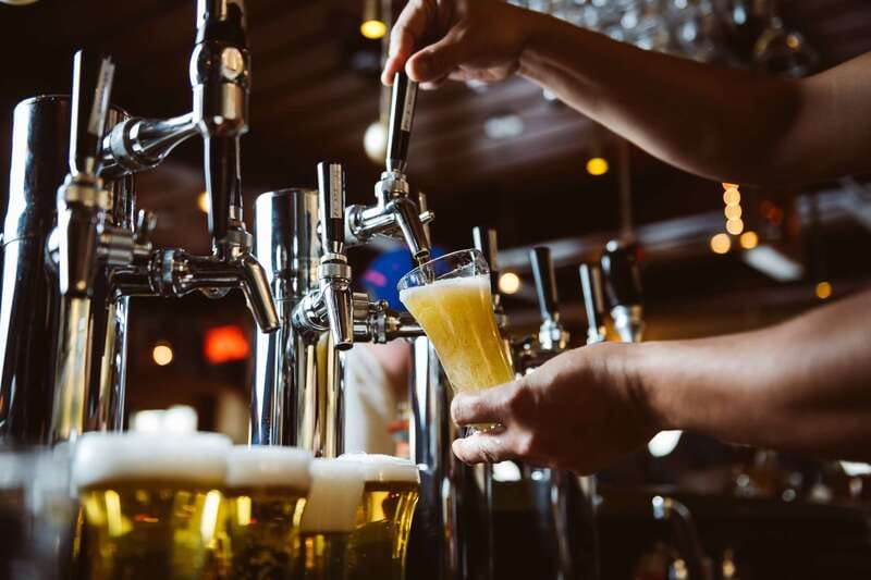 Quebec City: Craft Brewery and Beer Tasting Tour - The Guides Matter: How Richard and Daniel Set the Tone