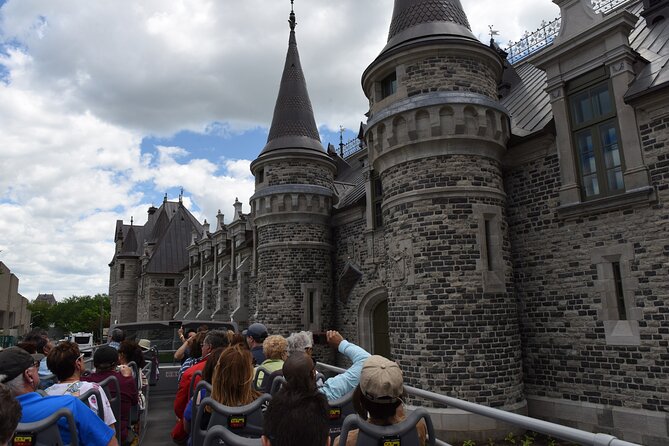 Quebec City: Double Decker Express Tour - Lower Town and Upper Town: Two Worlds, One Ride