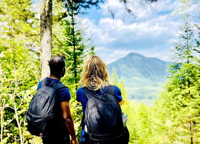 Quebec City: Guided Hike in Jacques-Cartier National Park - The hike to viewpoints: what the trail experience feels like