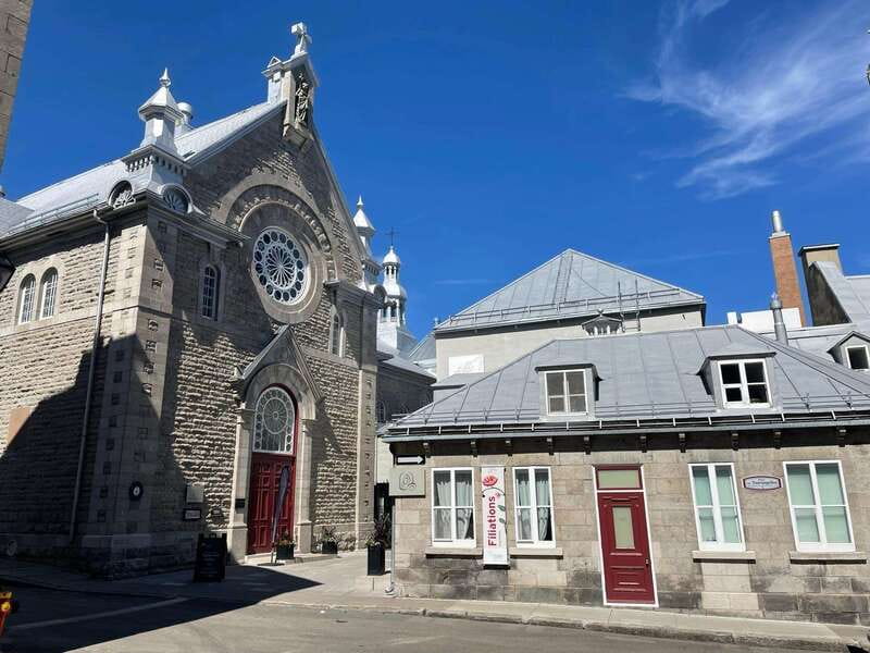 Quebec City: Historic District Walking Tour (2h) - Old Quebec makes sense in 2 hours, if the guide has the map