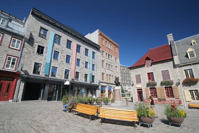 Quebec City Hop-On Hop-Off - How to hop on and off without getting trapped in crowds