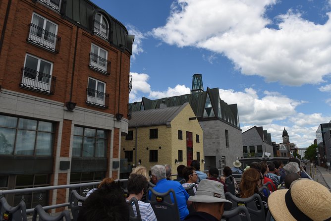 Quebec City Hop-On Hop-Off - What to watch for with buses, seating, and English narration