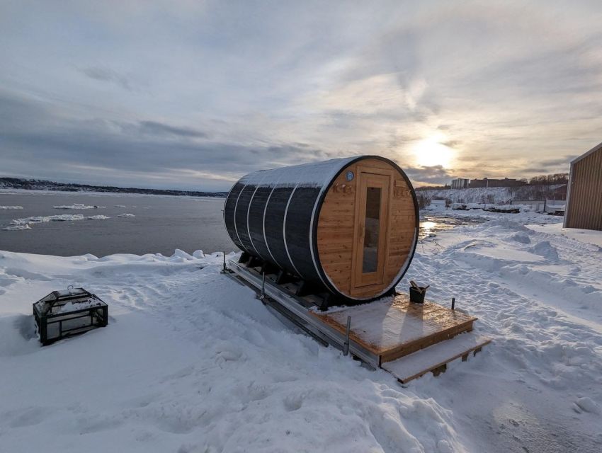 Quebec City: Ice Canoeing with Hot Chocolate & Sauna - The Mid-Trip Break: Hot Chocolate, Snacks, and Walking on Ice