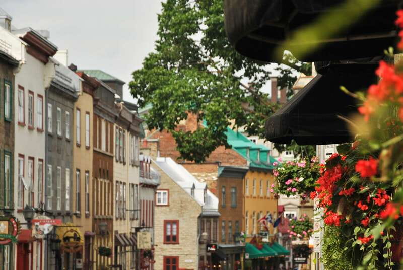 Quebec City: Old Quebec Historical Walking Tour - How the tour keeps a good pace in only 2 hours