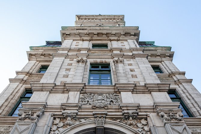 Quebec City Photo Tour - How Your Photographer Helps, Even If You Use a Phone