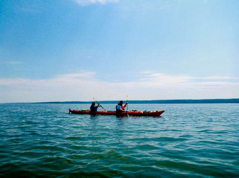 Quebec City: Sea-Kayaking Tour in Orleans Island - What to wear and bring, including the spare-clothes move