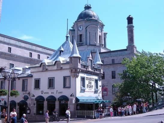 Quebec: City Tour, Montmorency Falls & Île d'Orléans Tour - Plains of Abraham and the 1759 Battle That Still Shapes the City