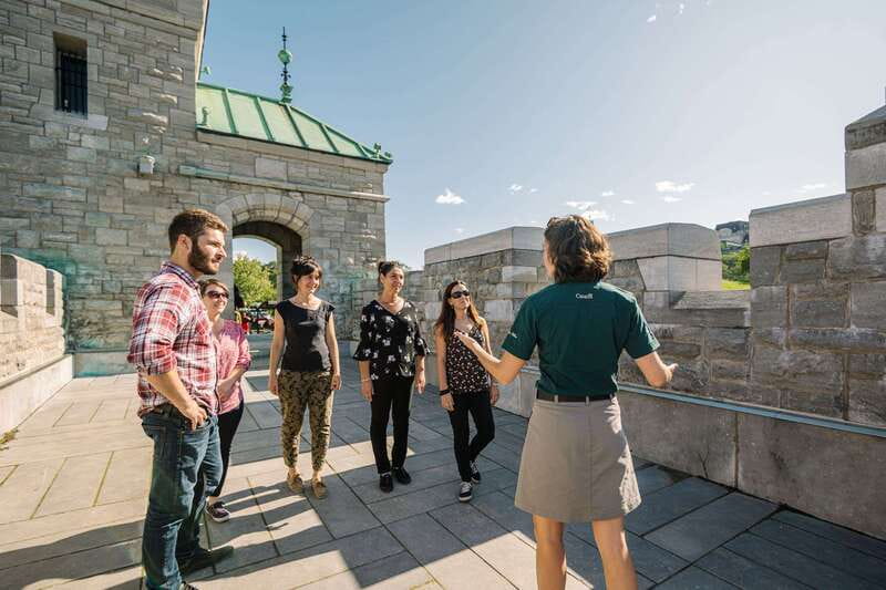 Québec: Fortifications-of-Québec Guided Walking Tour - Who this tour suits best (and who should choose something else)